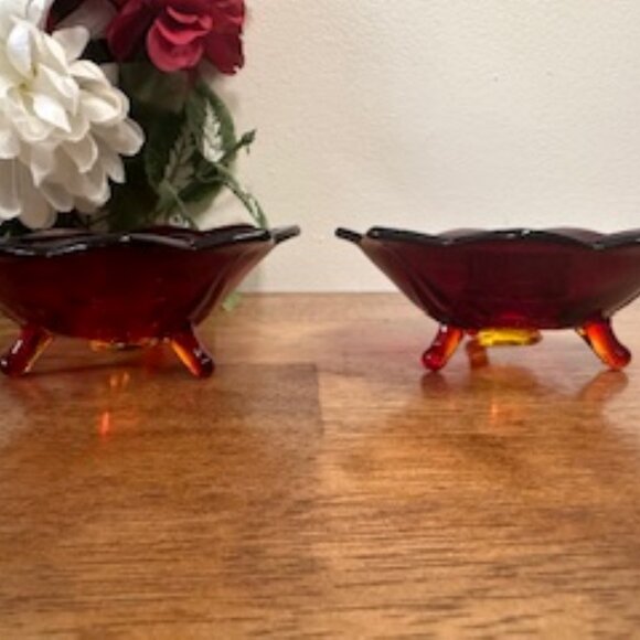 Vintage Fenton Dark Ruby Red Amberina Cadmium Glass Lotus Petal Candle Holder Pa - Picture 2 of 5